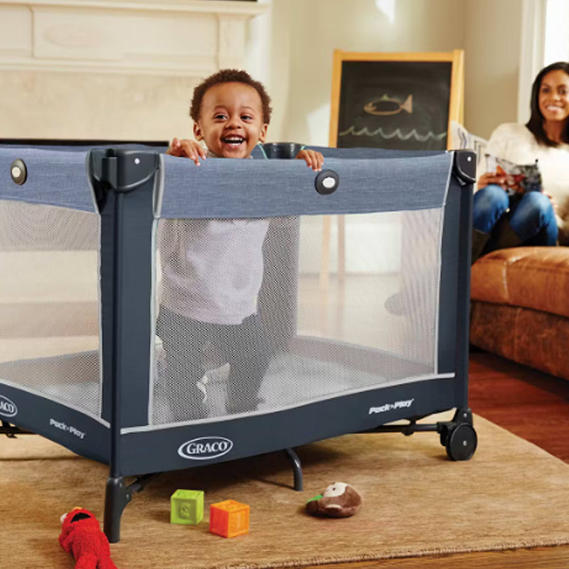 Cuna Graco Pack and Play Simple Solutions con Mudador Integrado