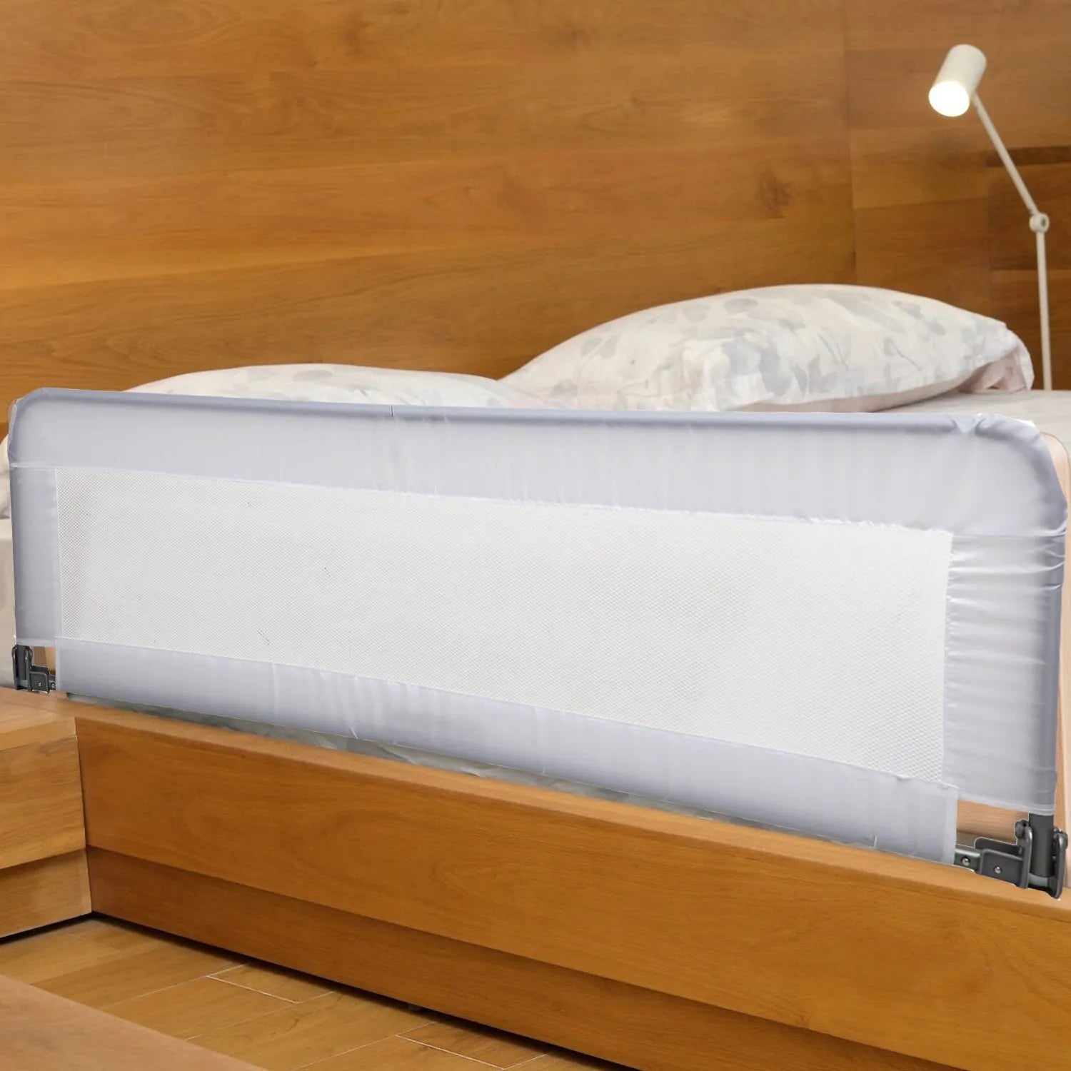 Baranda para Cama Blanca, Bebesit