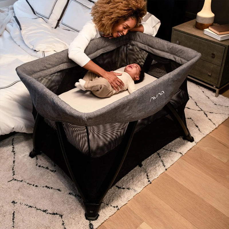 Cuna Pack and Play Sena Aire Frost, Nuna - KIDSCLUB Tienda ONLINE