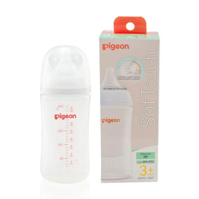 Mamadera Softouch Pp 240 ml Color Blanco, Pigeon - KIDSCLUB Tienda ONLINE