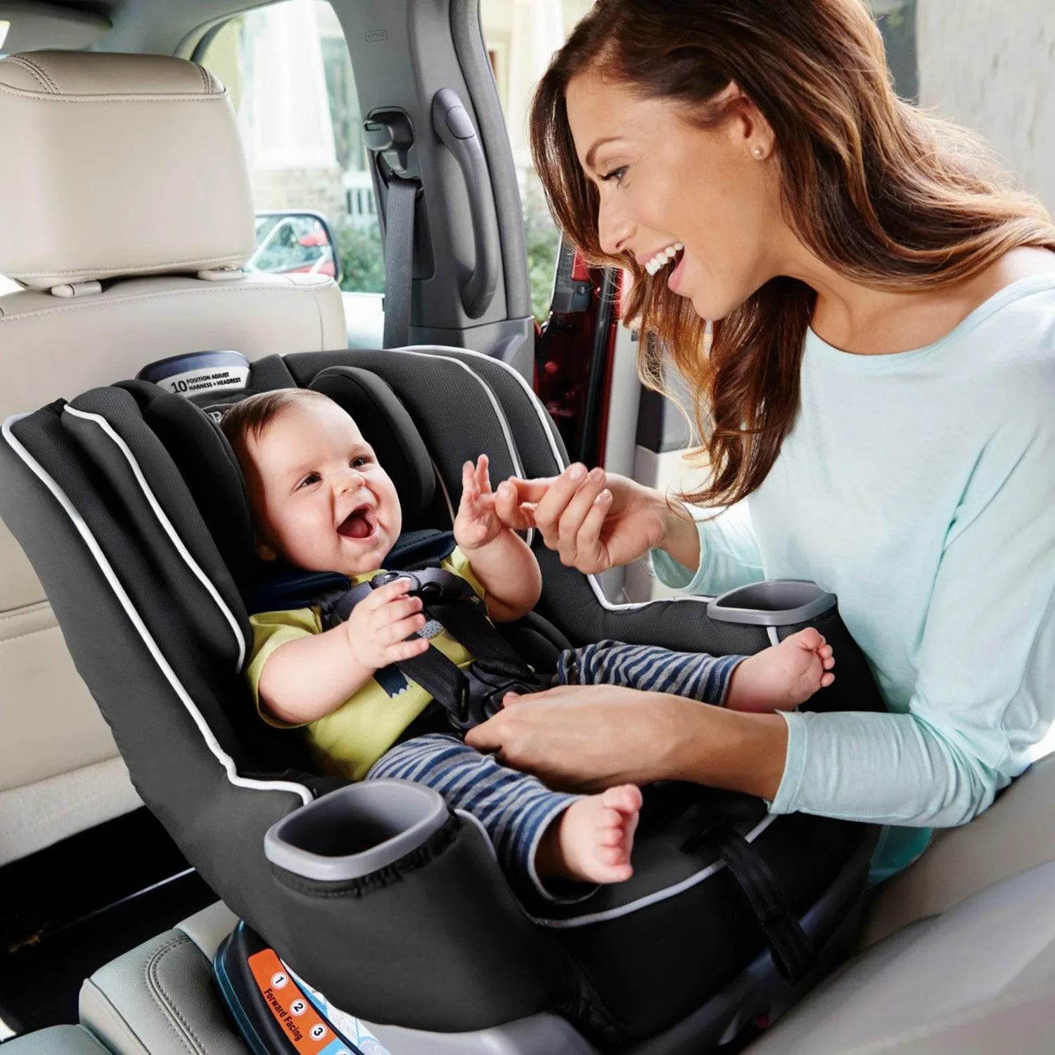 Silla de Auto Convertible Extend2fit Gotham, Graco - Kidsclub